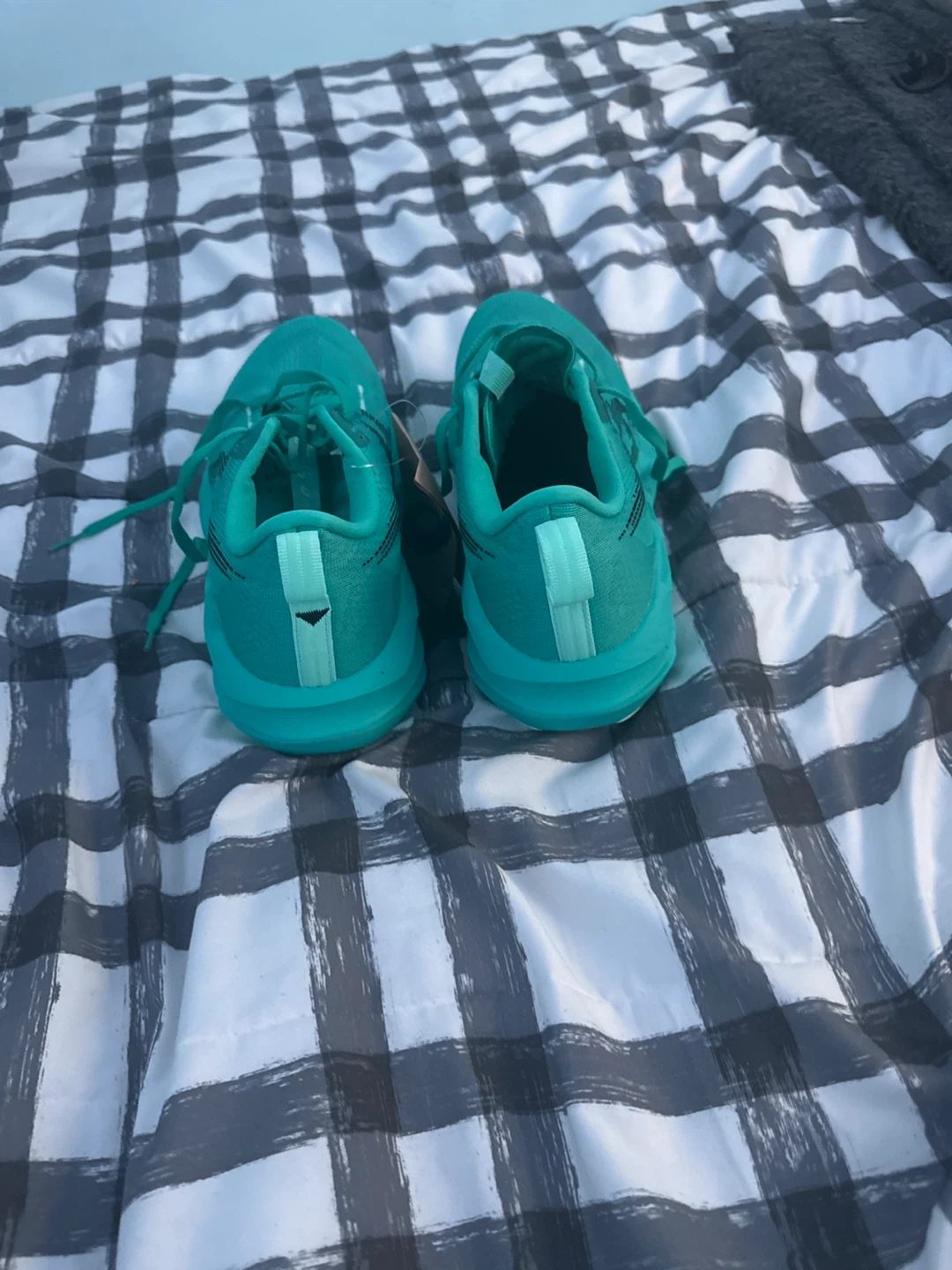 Running shoes - photo 3