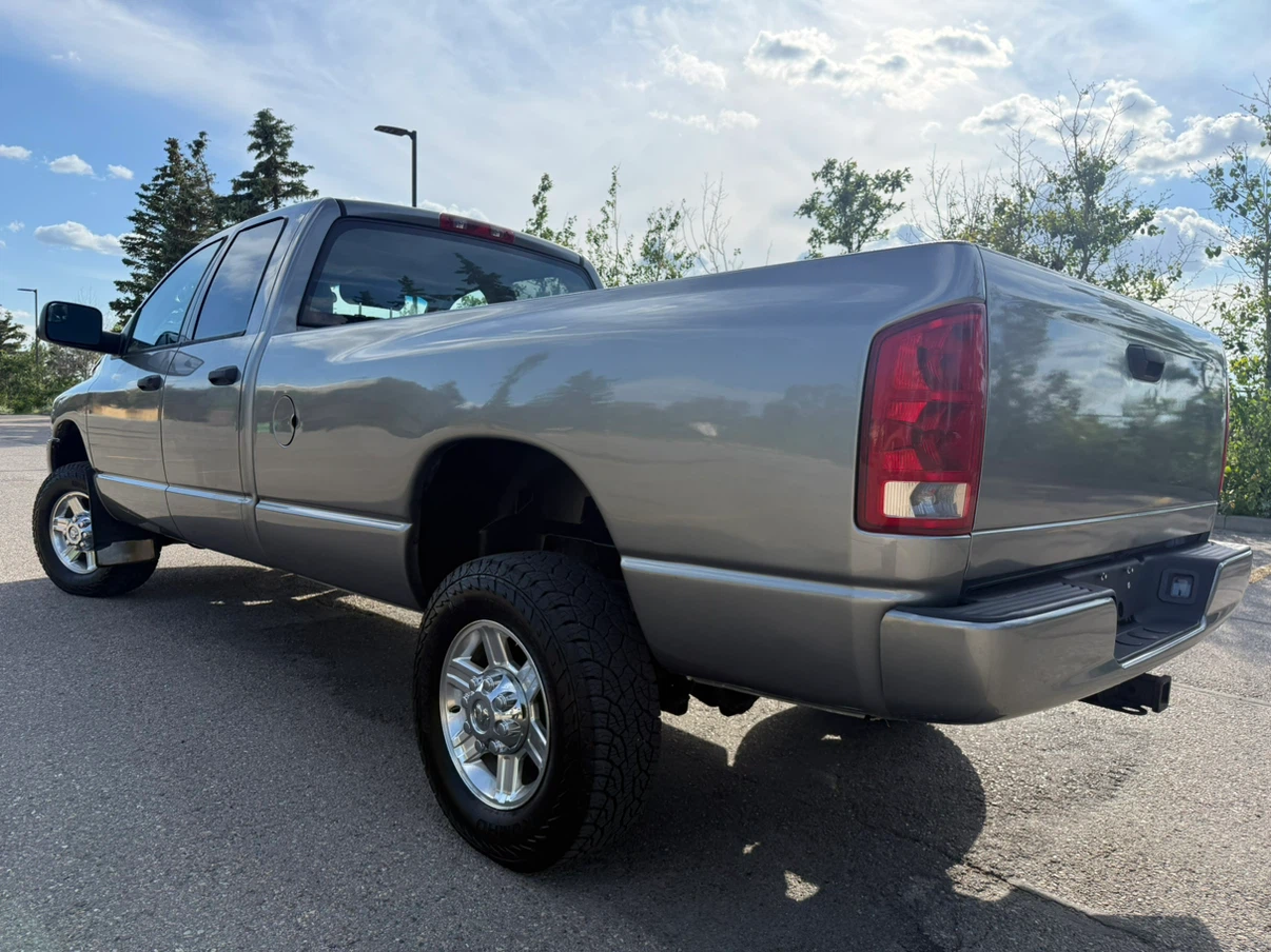2005 Dodge Ram 3500 SLT Sport Diesel - photo 4