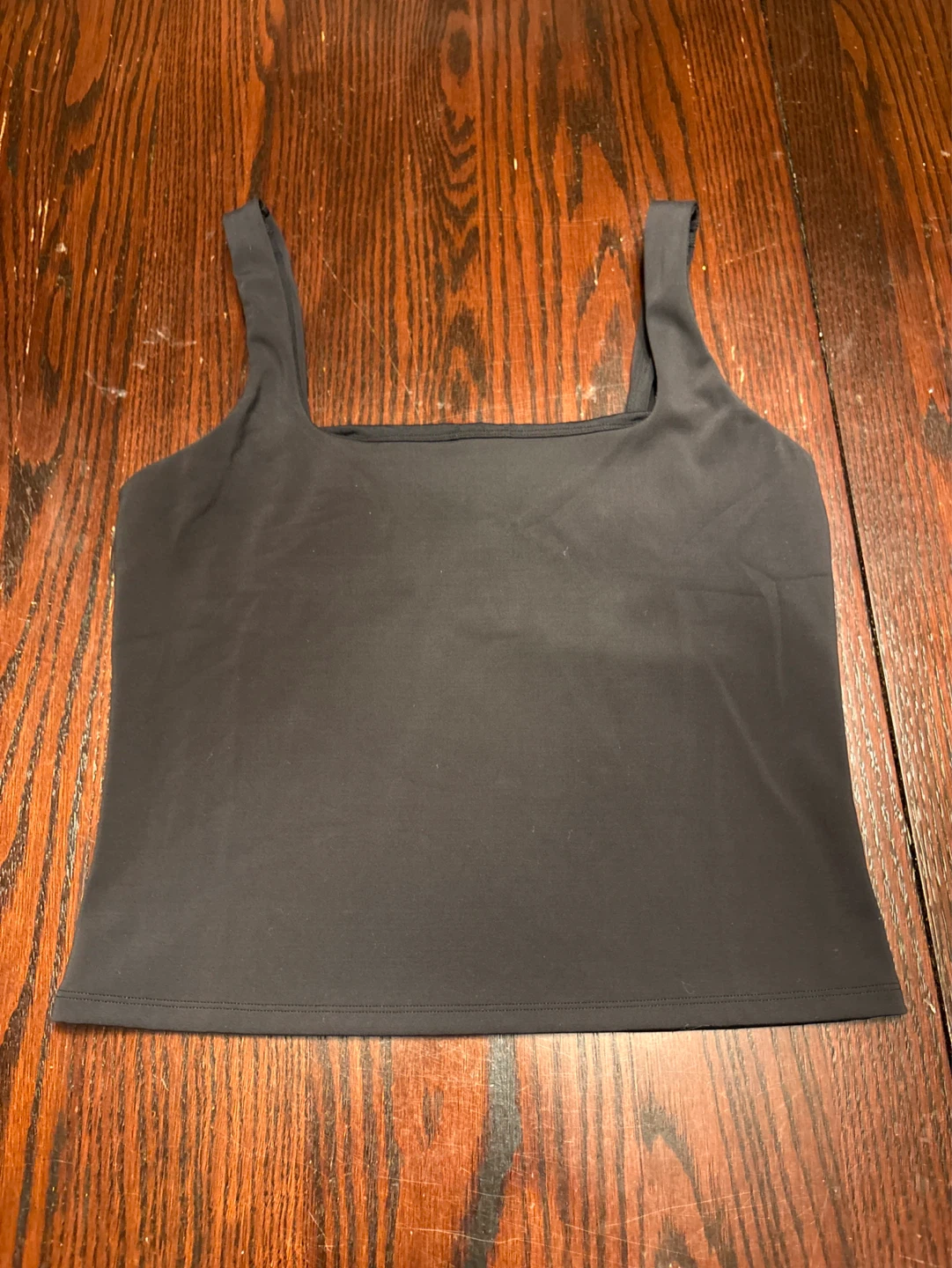 Bundle of three Lululemon sports bra and Align Tank Top - photo 3