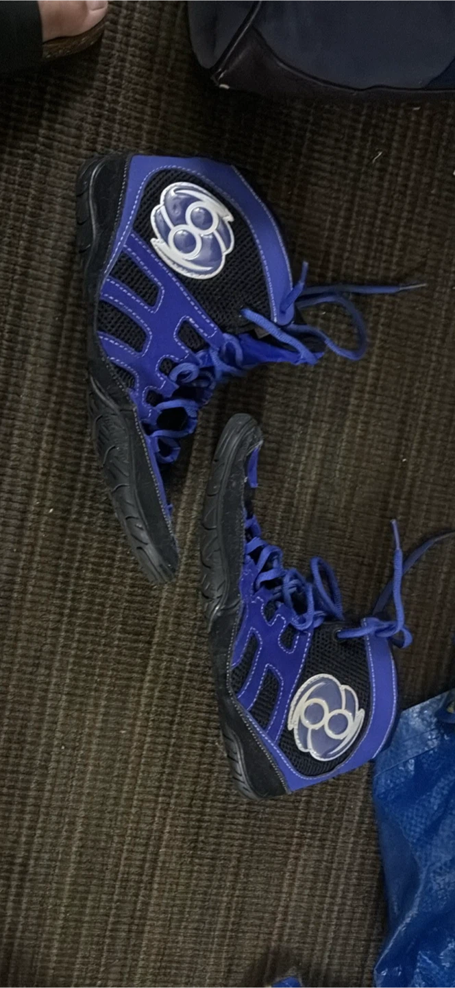 Clinch Gear Wrestling Shoes Size 10