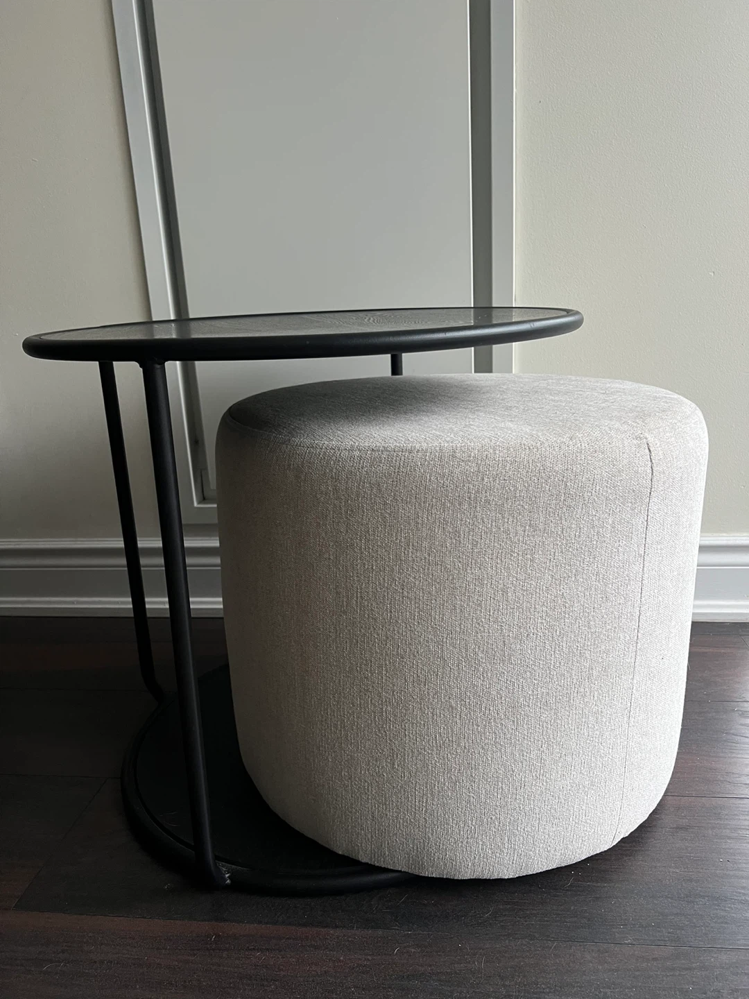 Modern Round Side Table with Ottoman - photo 2