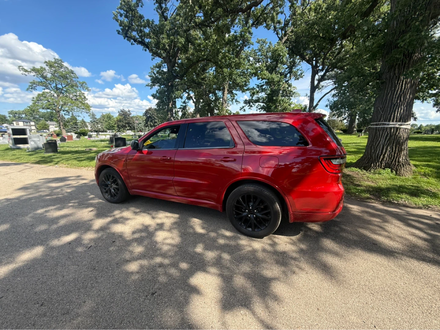 SUV
