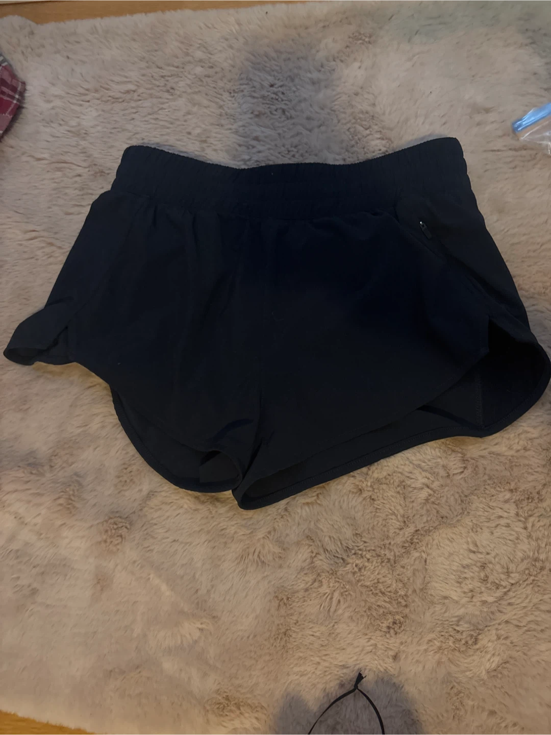 Small TNA shorts - photo 2