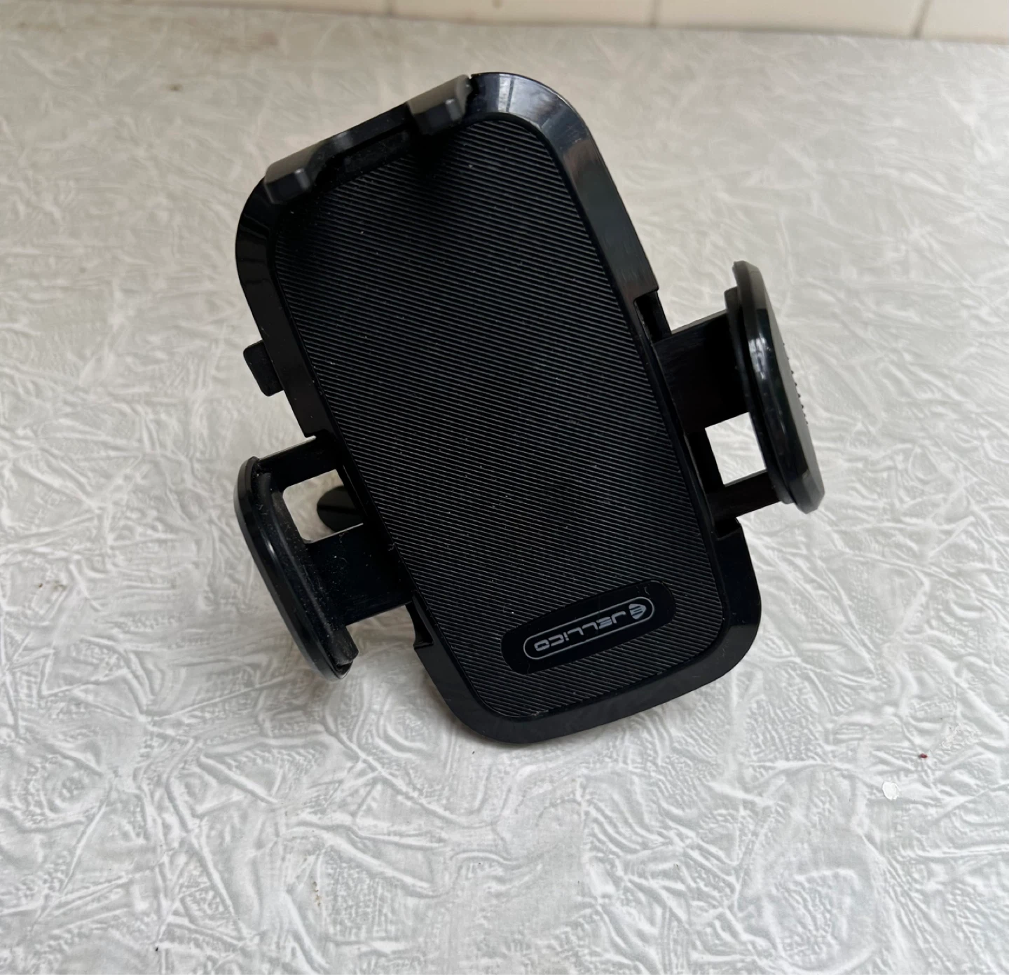 Ivoler and Jellico Car Phone Mounts - photo 3