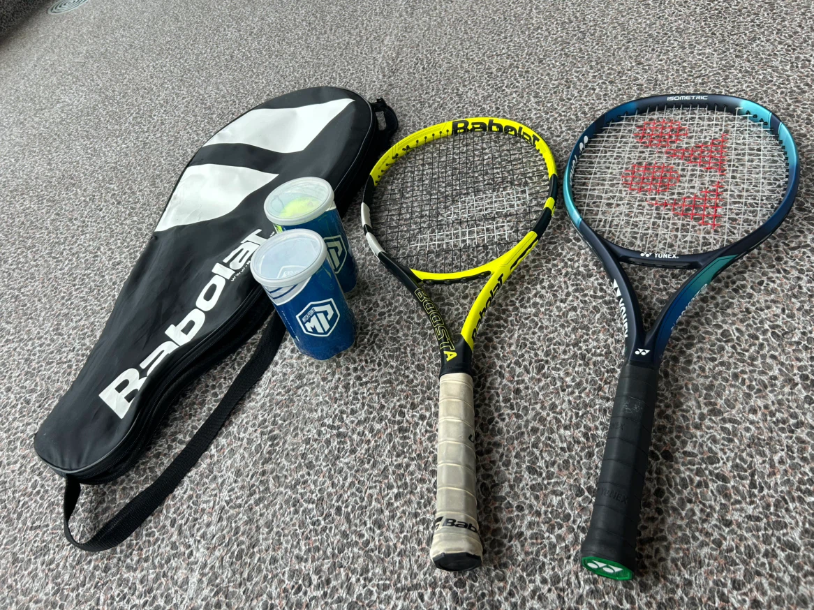 Tennis Racquets, tennis bag, balls