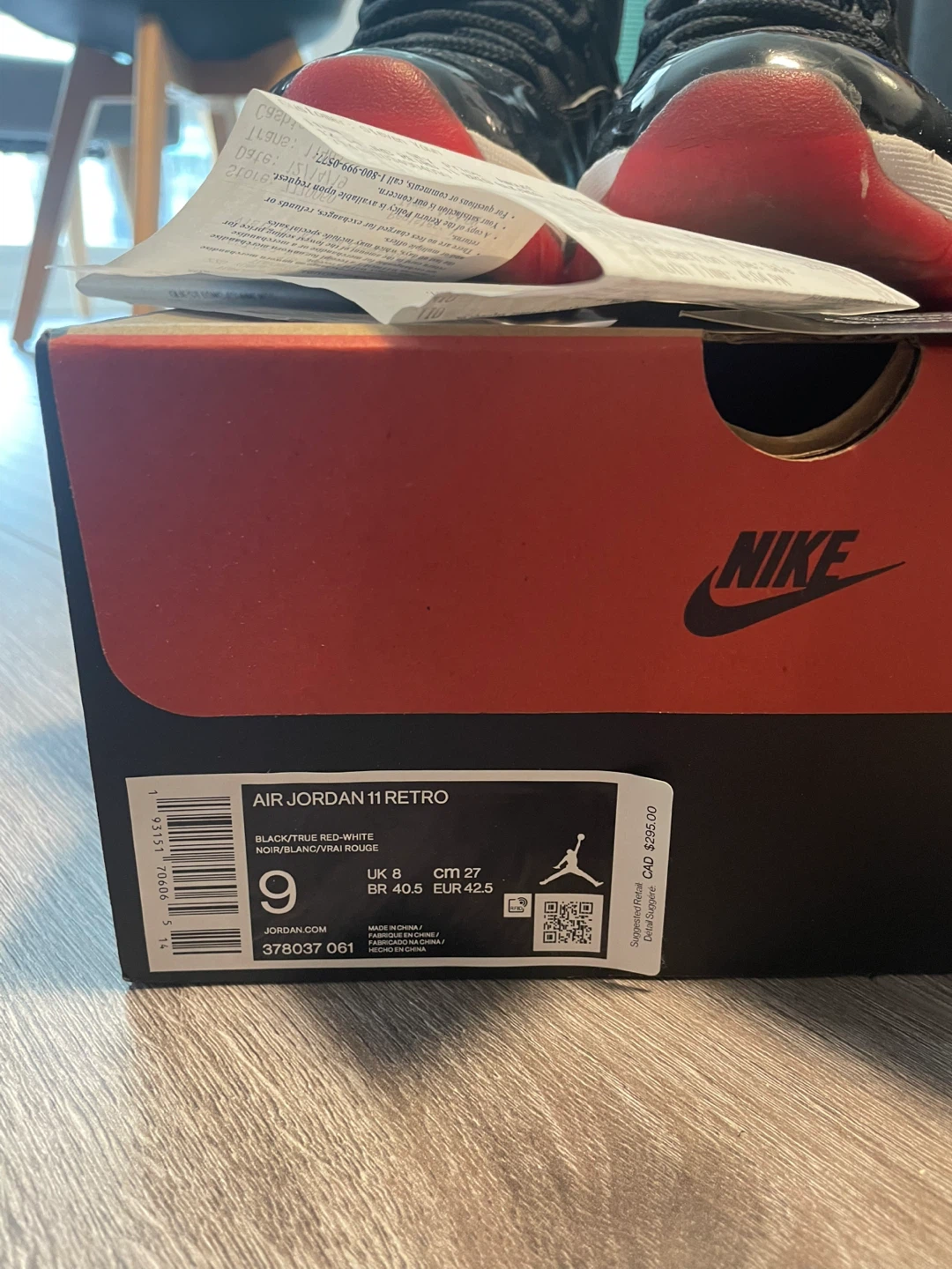 Nike Air Jordan 11 Bred - photo 2