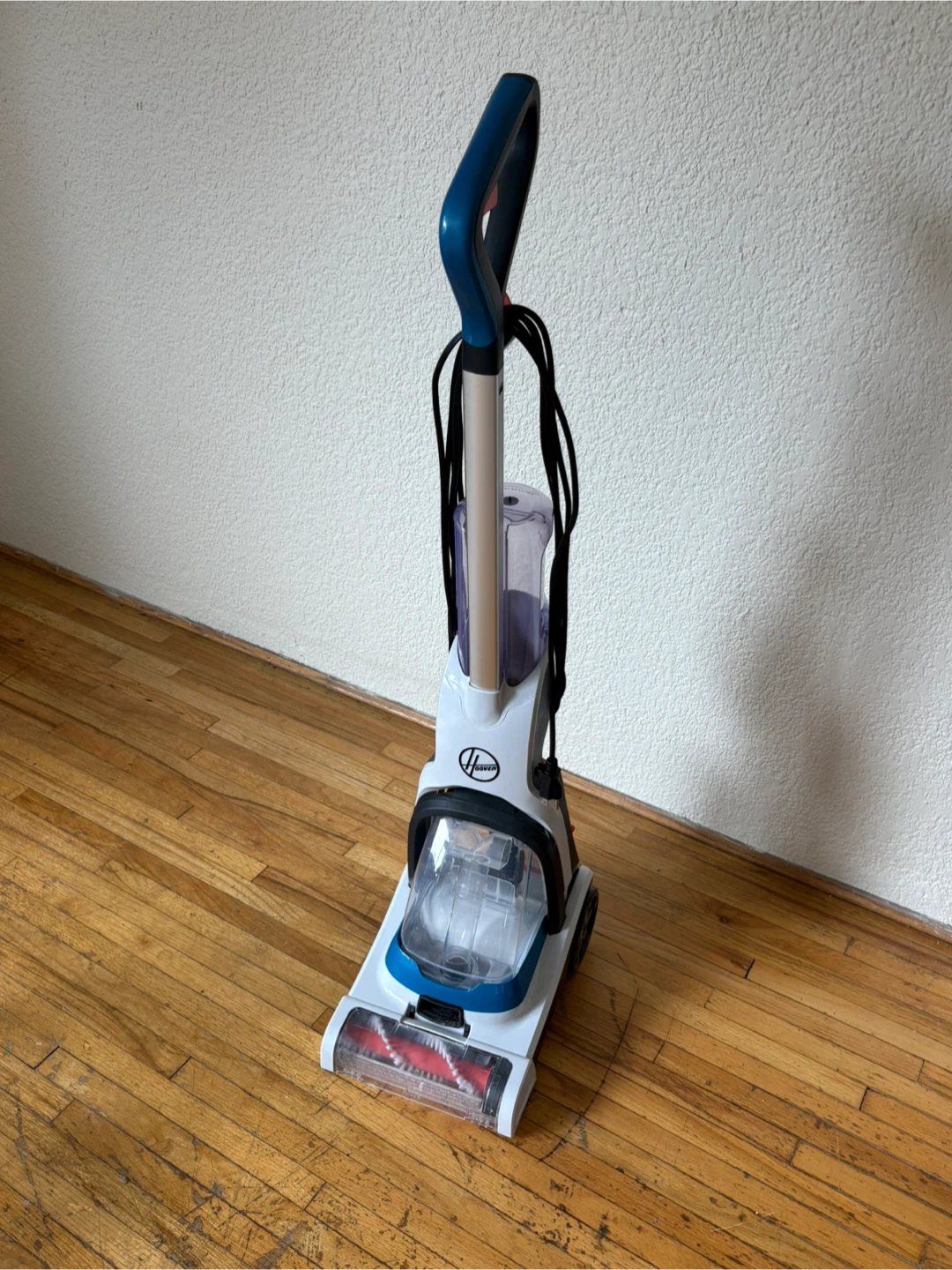 Hoover pet carpet cleaner + solution - photo 3