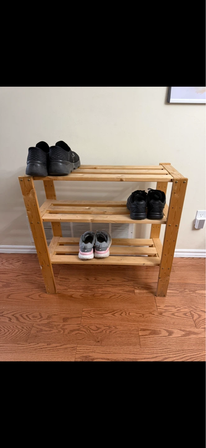 3-Tier Shoe Rack: Fits 9-12 shoes