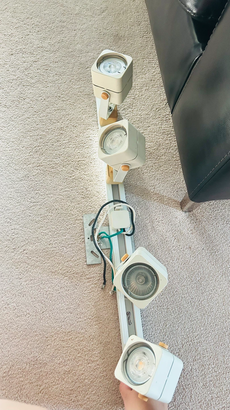 4-Light Track Lighting Fixture