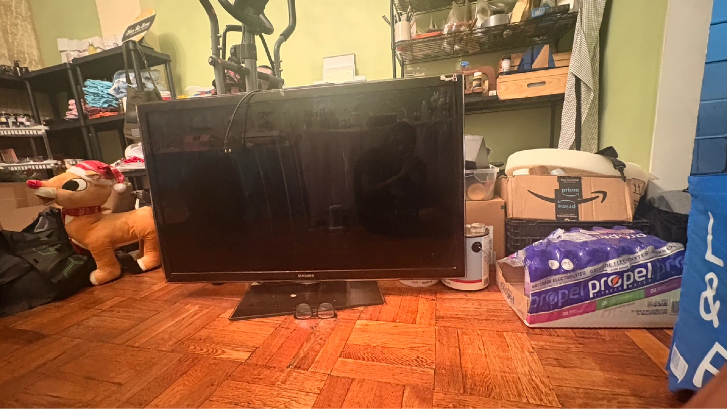Samsung Flat Screen TV 48 inch - photo 2