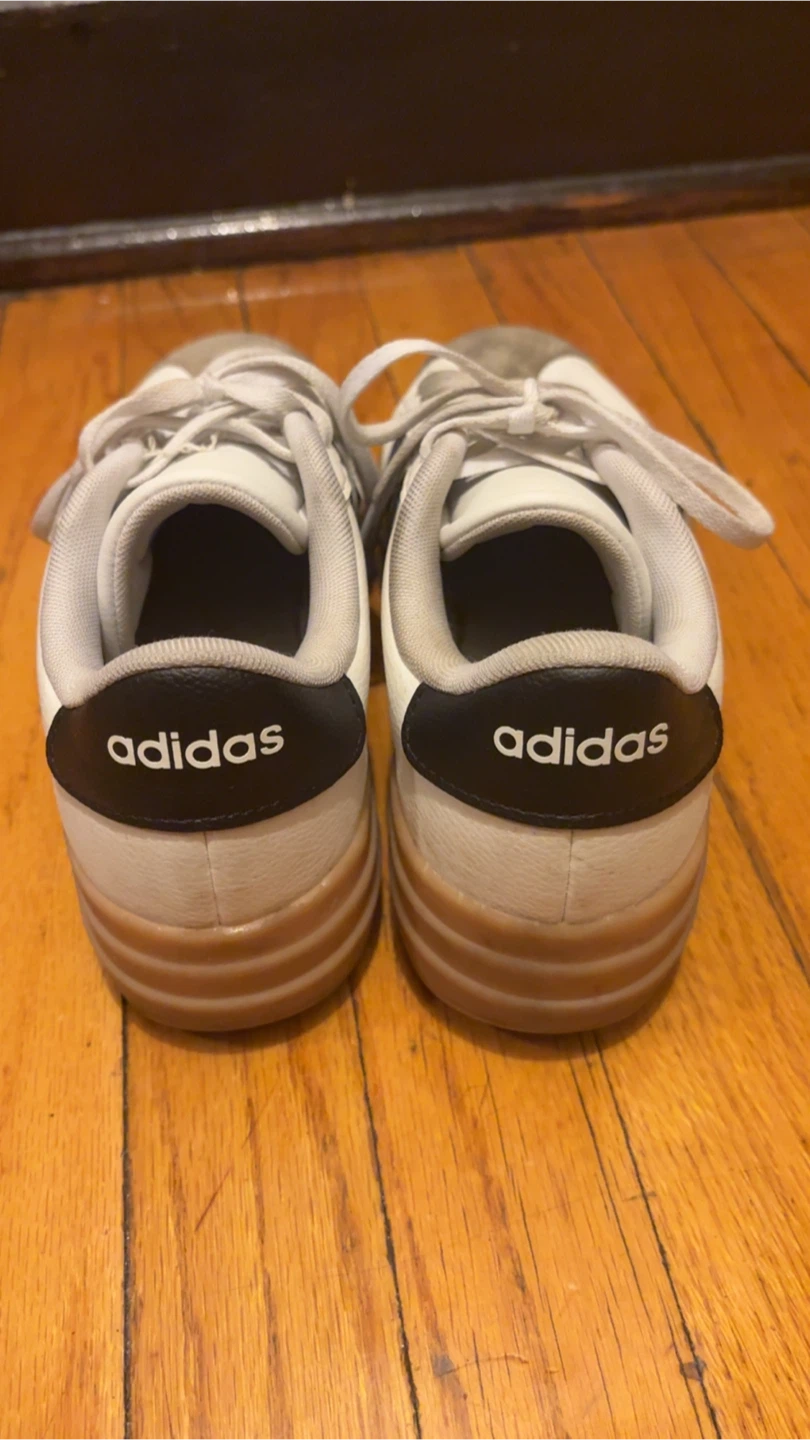 Adidas White & Grey Casual Sneakers - photo 3