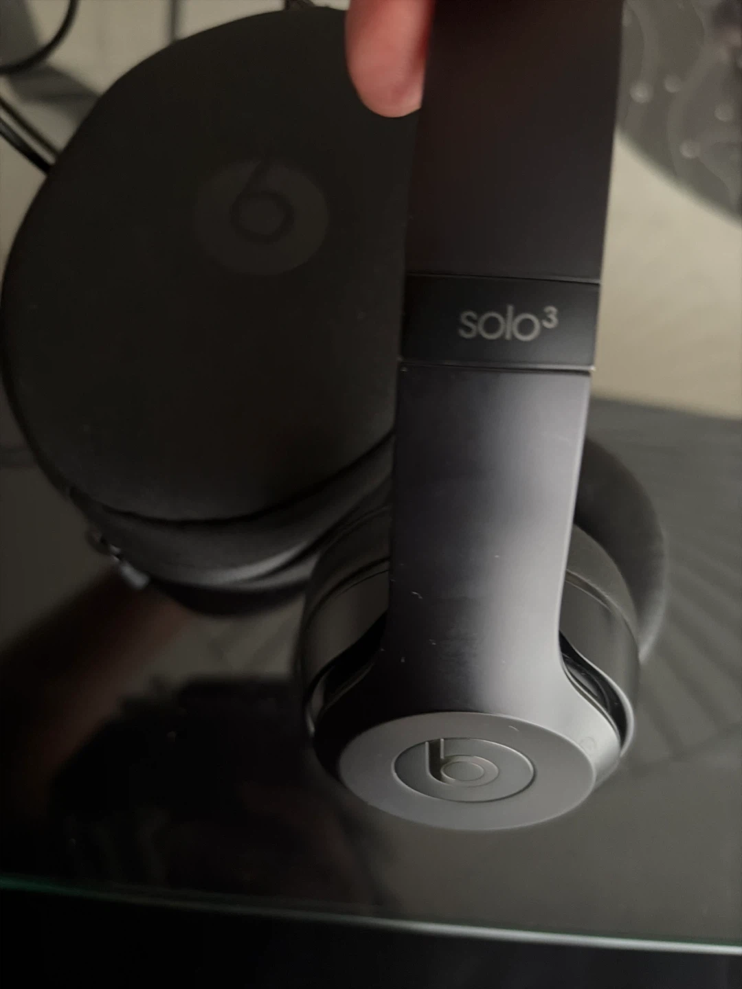 Beats Solo3 Wireless Headphones - photo 2