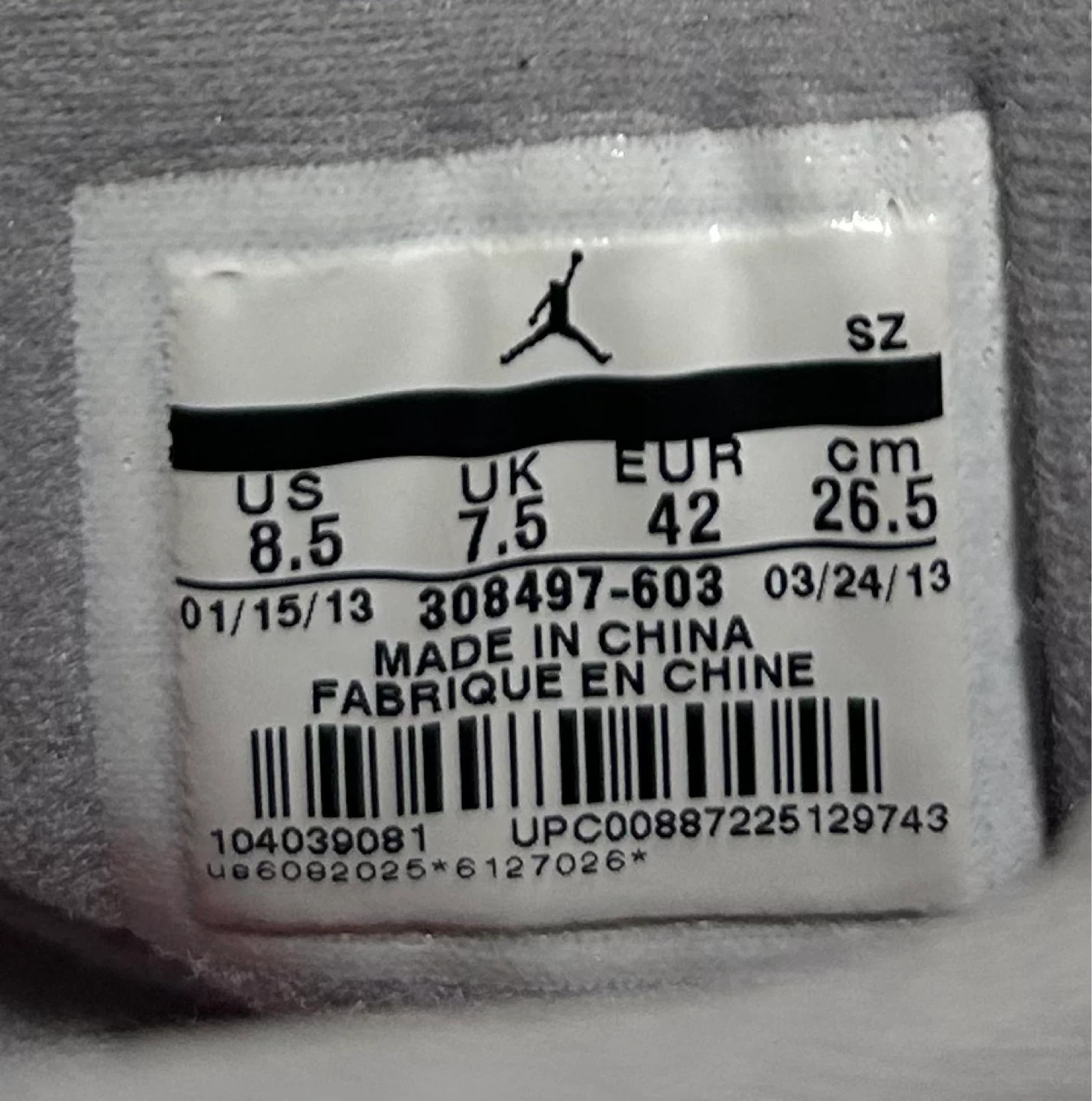 Air Jordan 4 Retro Red - photo 2