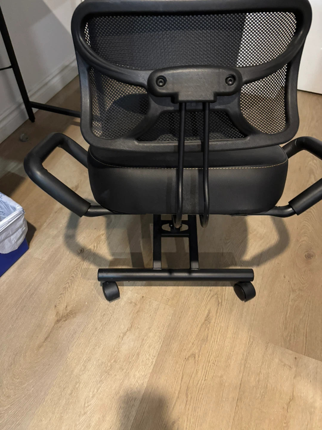 Black Ergonomic Kneeling Chair with Back Support - photo 4