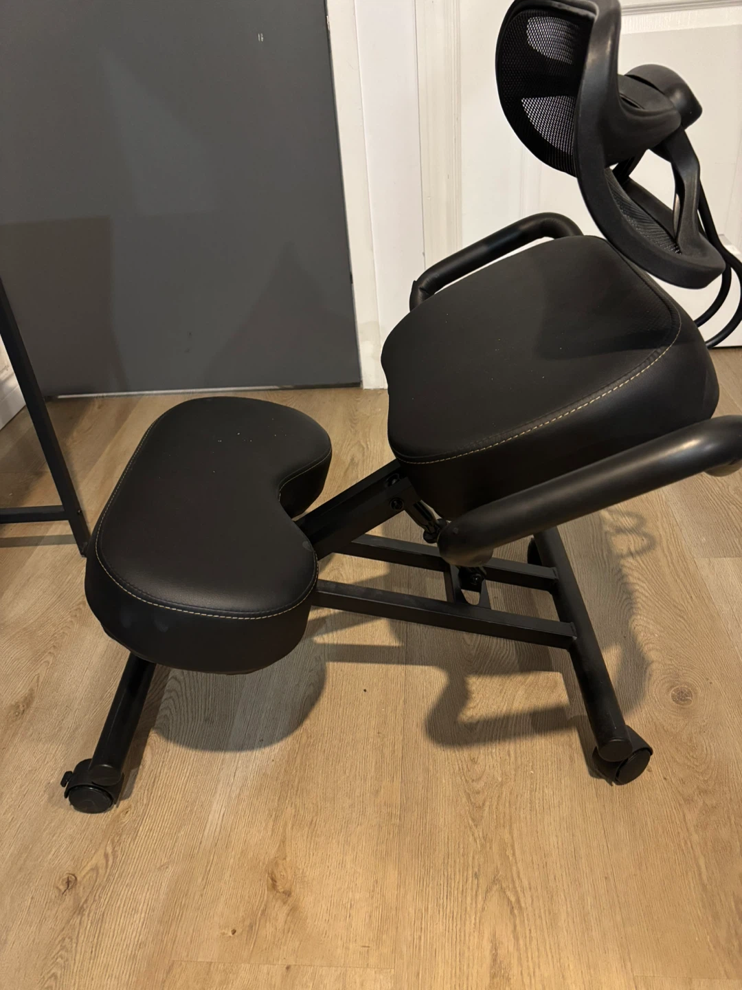 Black Ergonomic Kneeling Chair with Back Support - photo 3