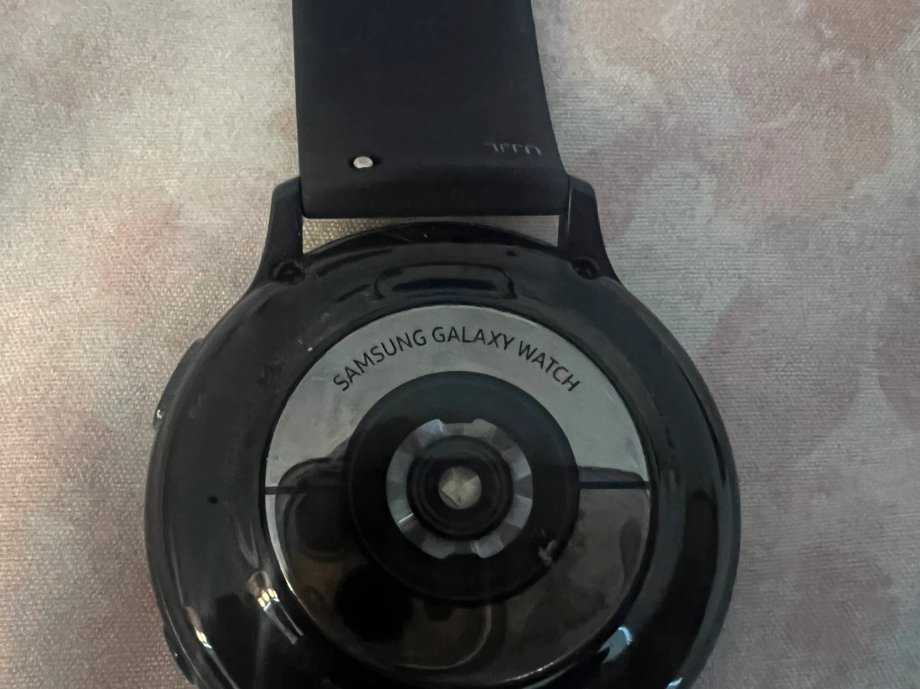 Samsung Galaxy Watch - photo 2