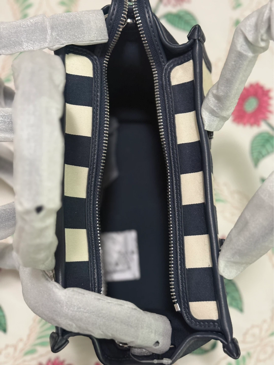 Kate Spade New York Striped Tote Bag - photo 5