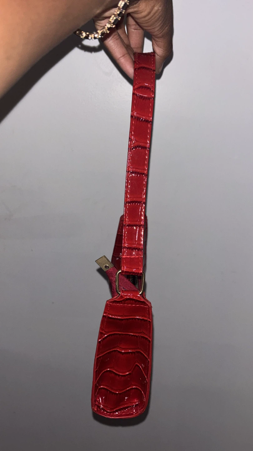 Red Croc Embossed Shoulder Bag - photo 2