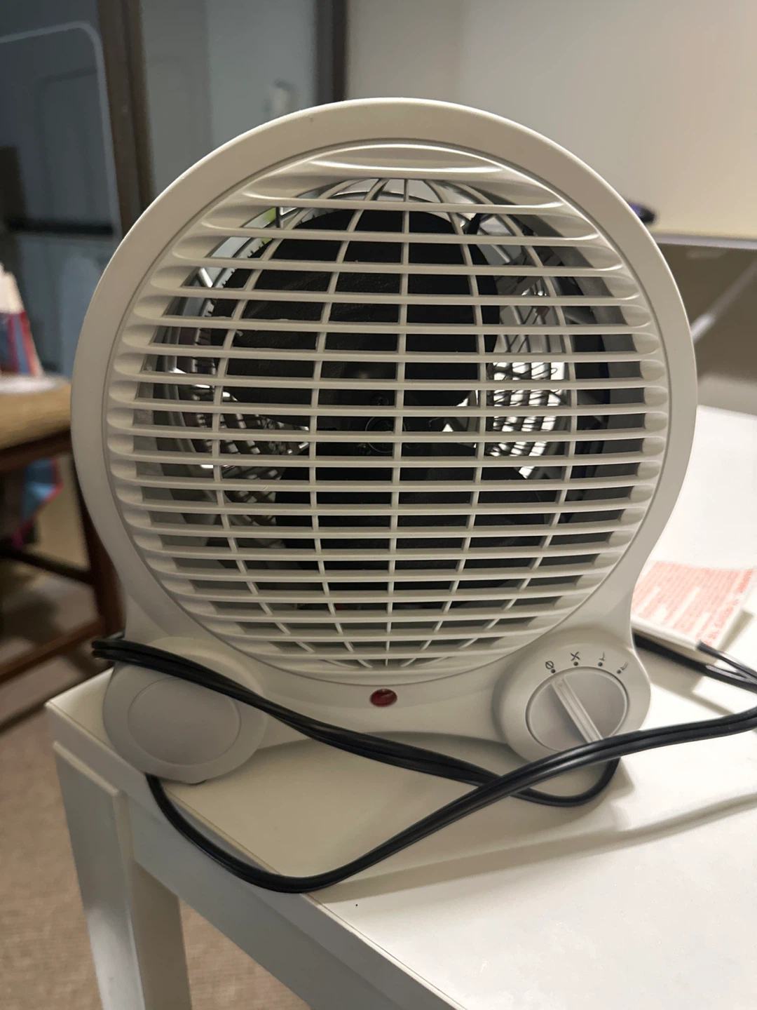 For Living 1500W Portable Space Heater – Like New - photo 2