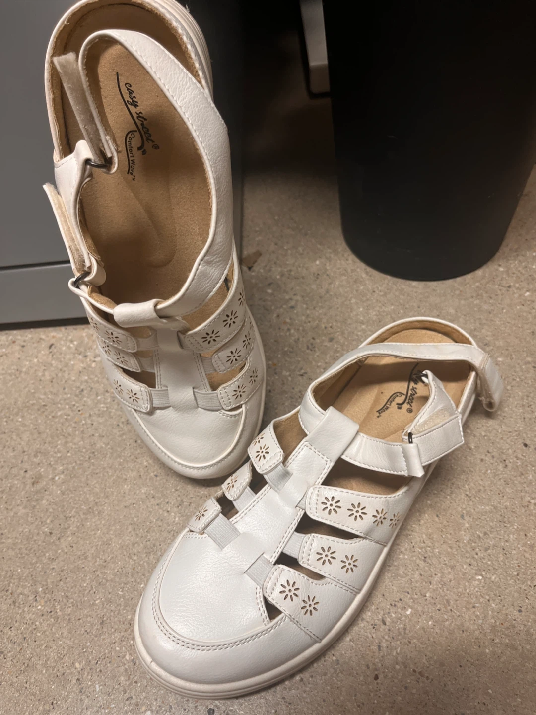 White Easy Street Sandals - photo 2