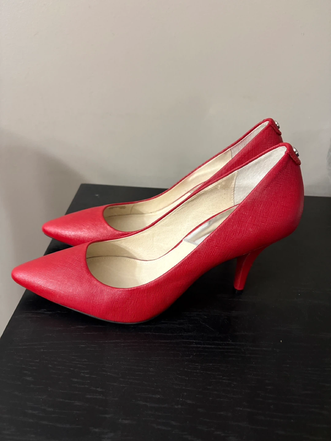 Michael Kors Red Pumps - Size 8.5M - photo 5
