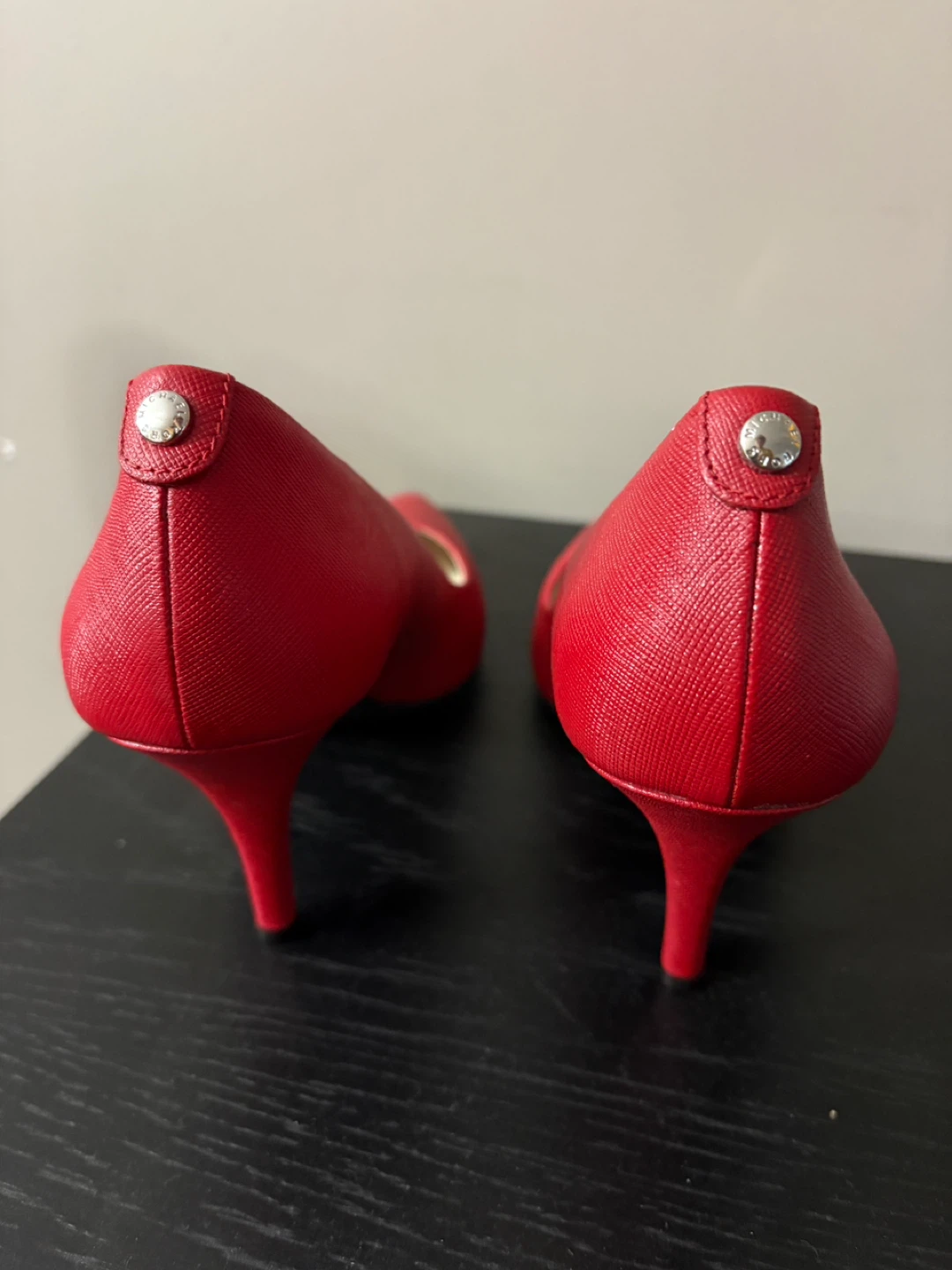 Michael Kors Red Pumps - Size 8.5M - photo 4