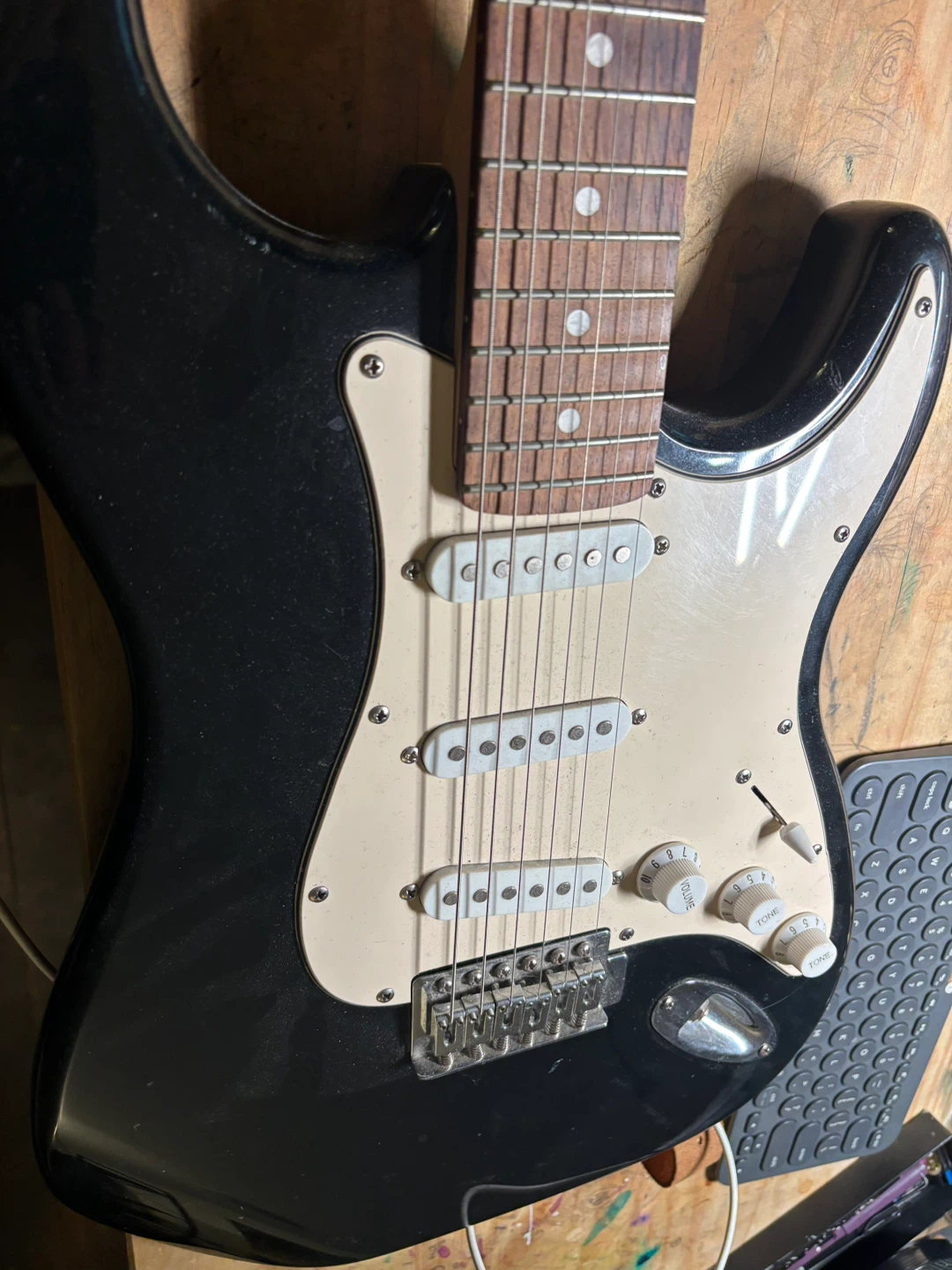 Electric Guitar - photo 2