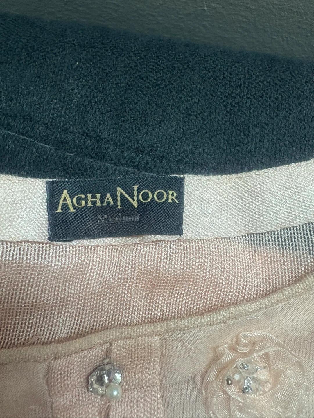 Agha Noor Embroidered Dress - Medium - photo 2