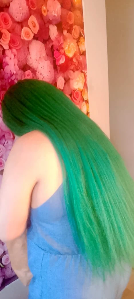 Vibrant Green Braided Hair Extensions - photo 3
