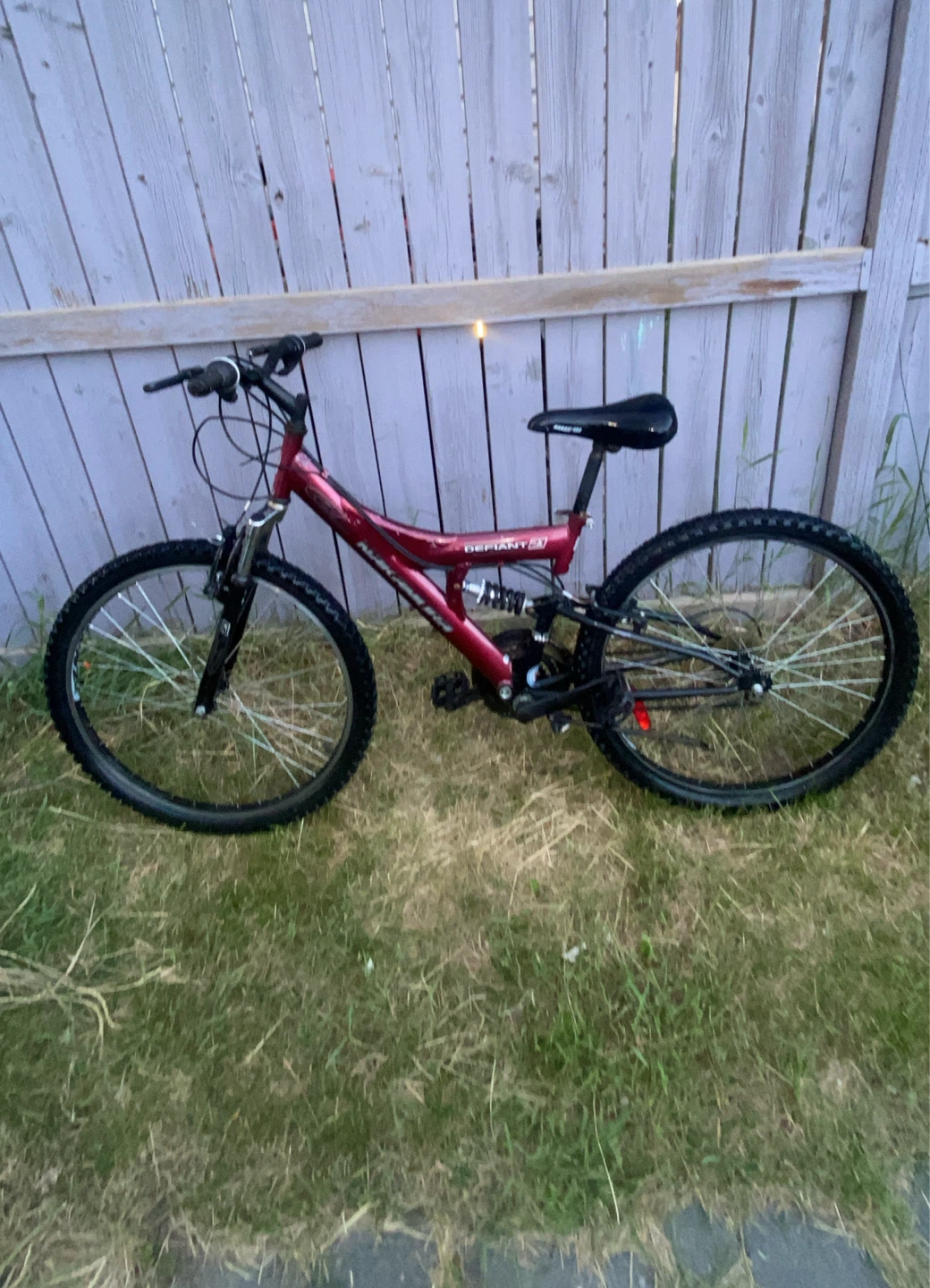 Mongoose "Defiant" Full Suspension Mountain Bike
