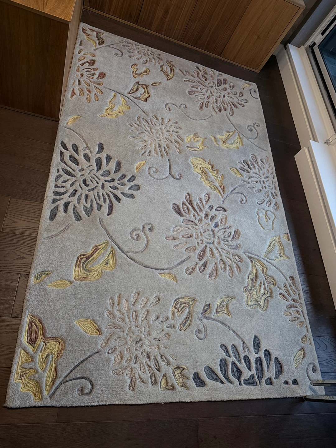 Surya Enchanted Area Rug 5' x 8', 100% wool