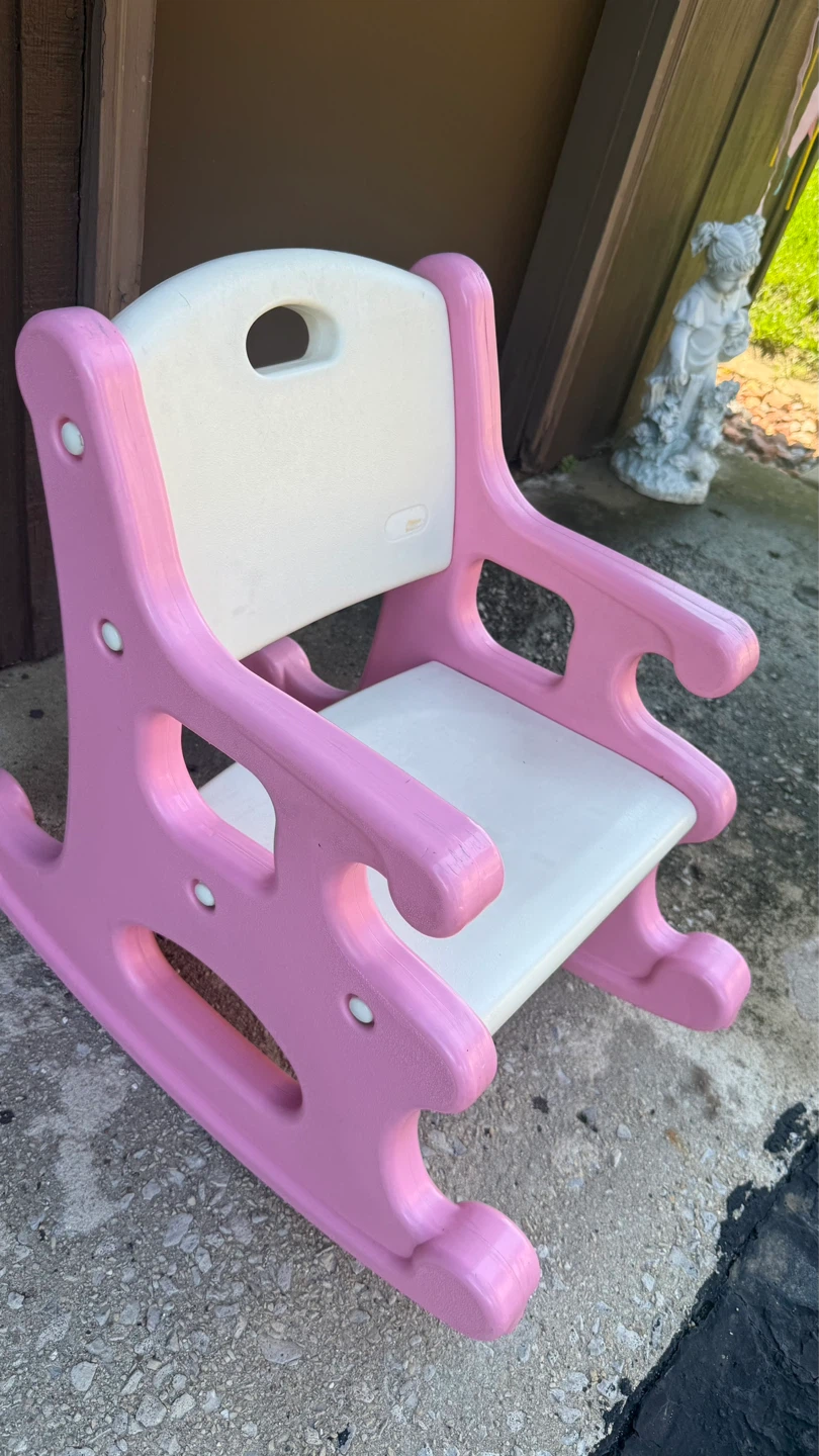 Pink Kids Rocking Chair check more pictures - photo 2