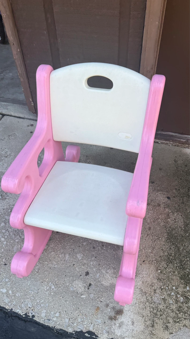 Pink Kids Rocking Chair check more pictures - photo 3