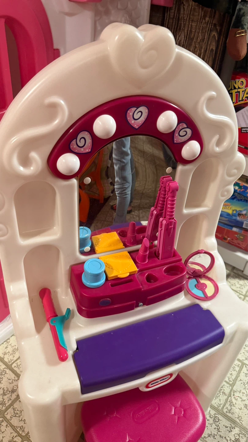Little Tikes Fantasy Mirror Vanity check more photos