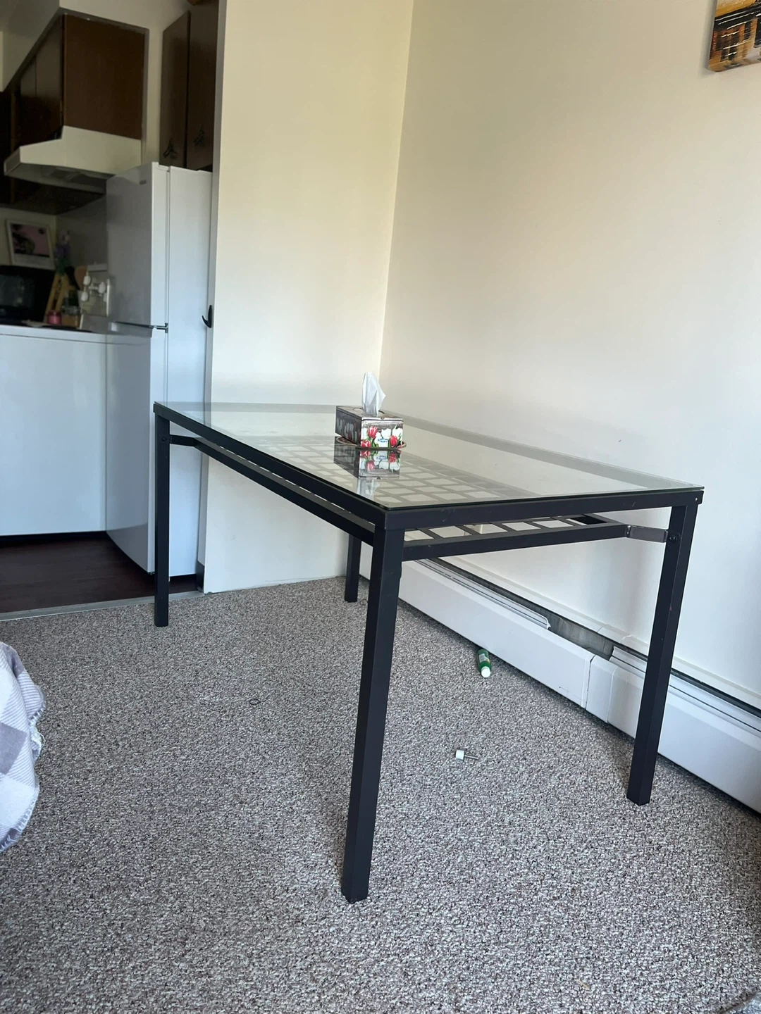 Dining table - photo 3
