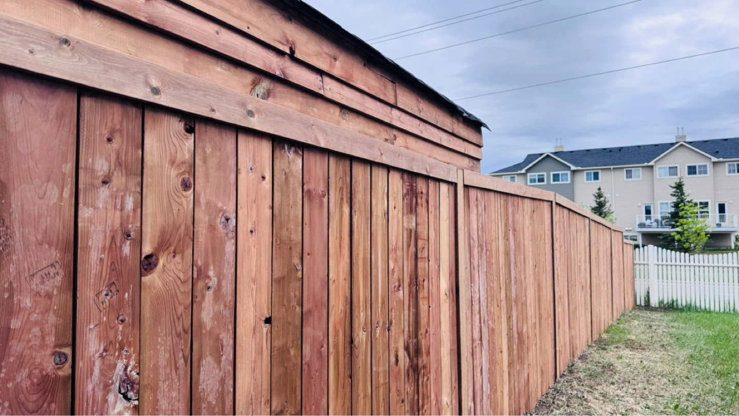 Wooden Fence and Gate installation and repairs - photo 4