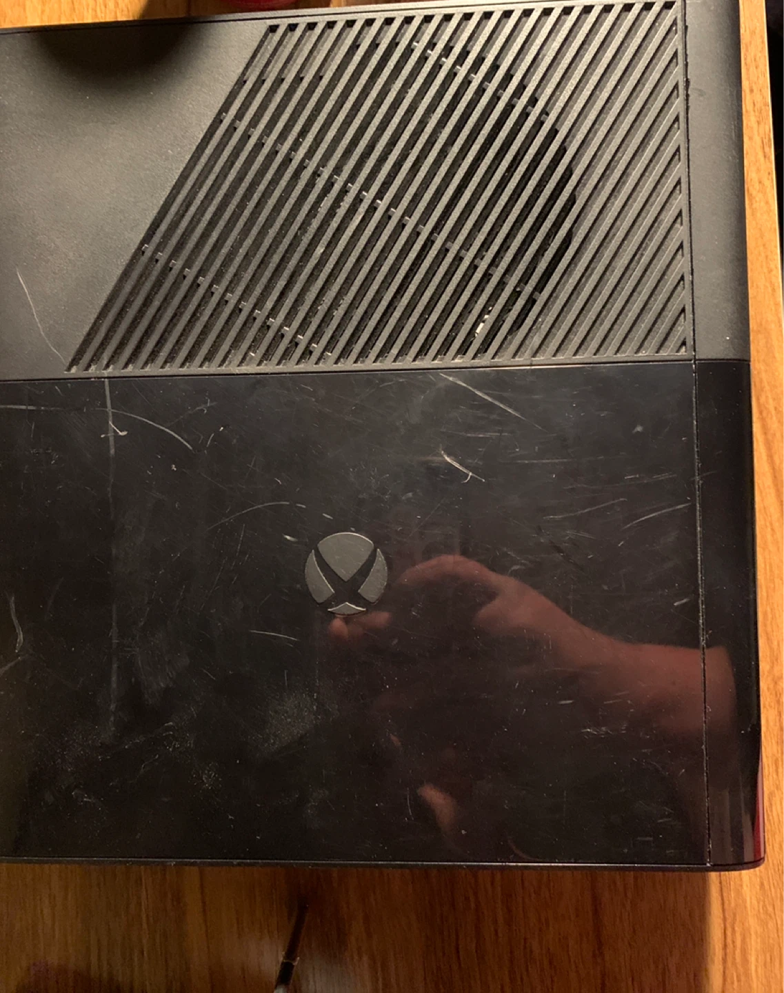 Xbox 360 E (untested)(cleaned)