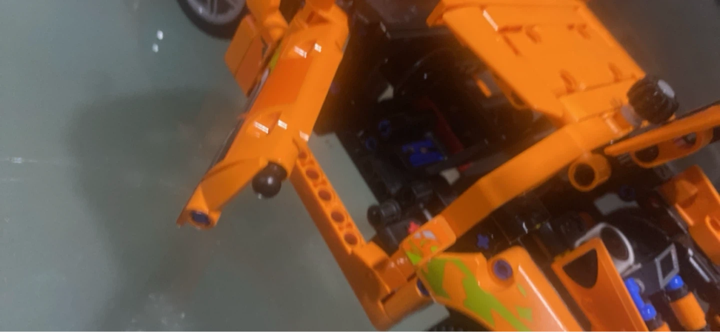 LEGO Technic Orange Car - photo 4