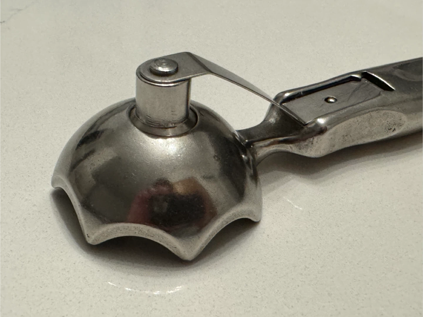 Vintage Aluminum Push Button Ice Cream Scoop - photo 3