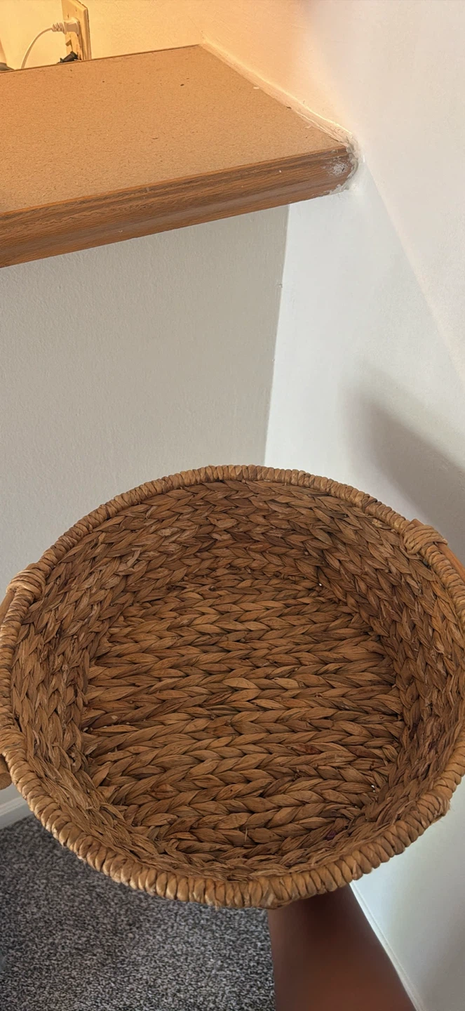 Woven Hyacinth Basket with Wooden Handles - photo 2