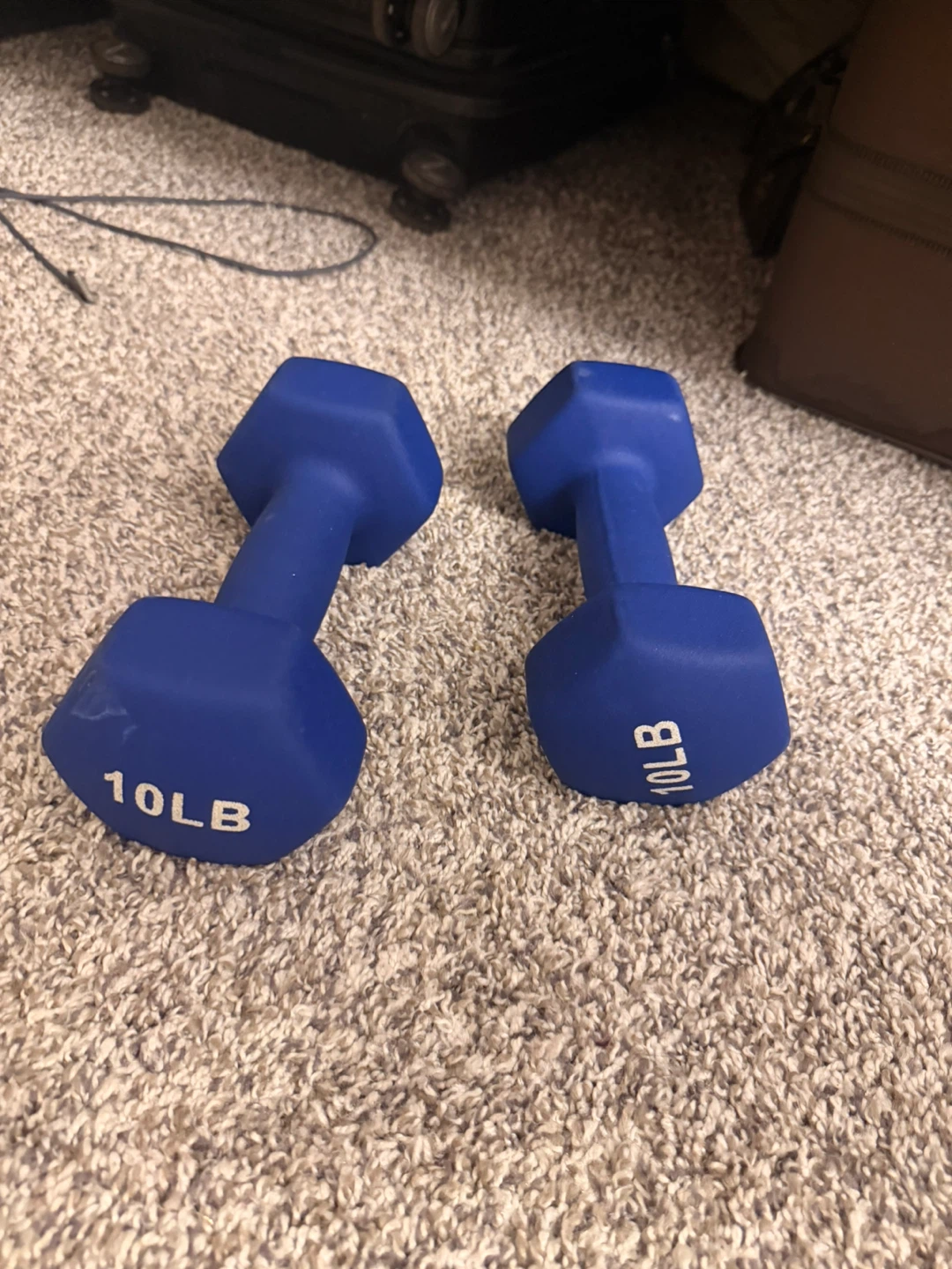 Pair of 10lb Blue Dumbbells - photo 2