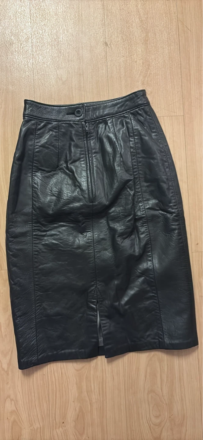 Vintage Black Leather Pencil Skirt