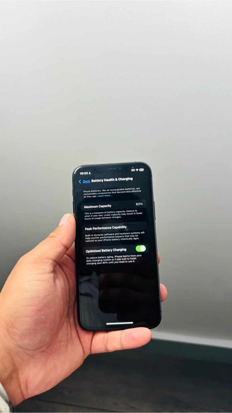 Apple iPhone 11 Pro - photo 4