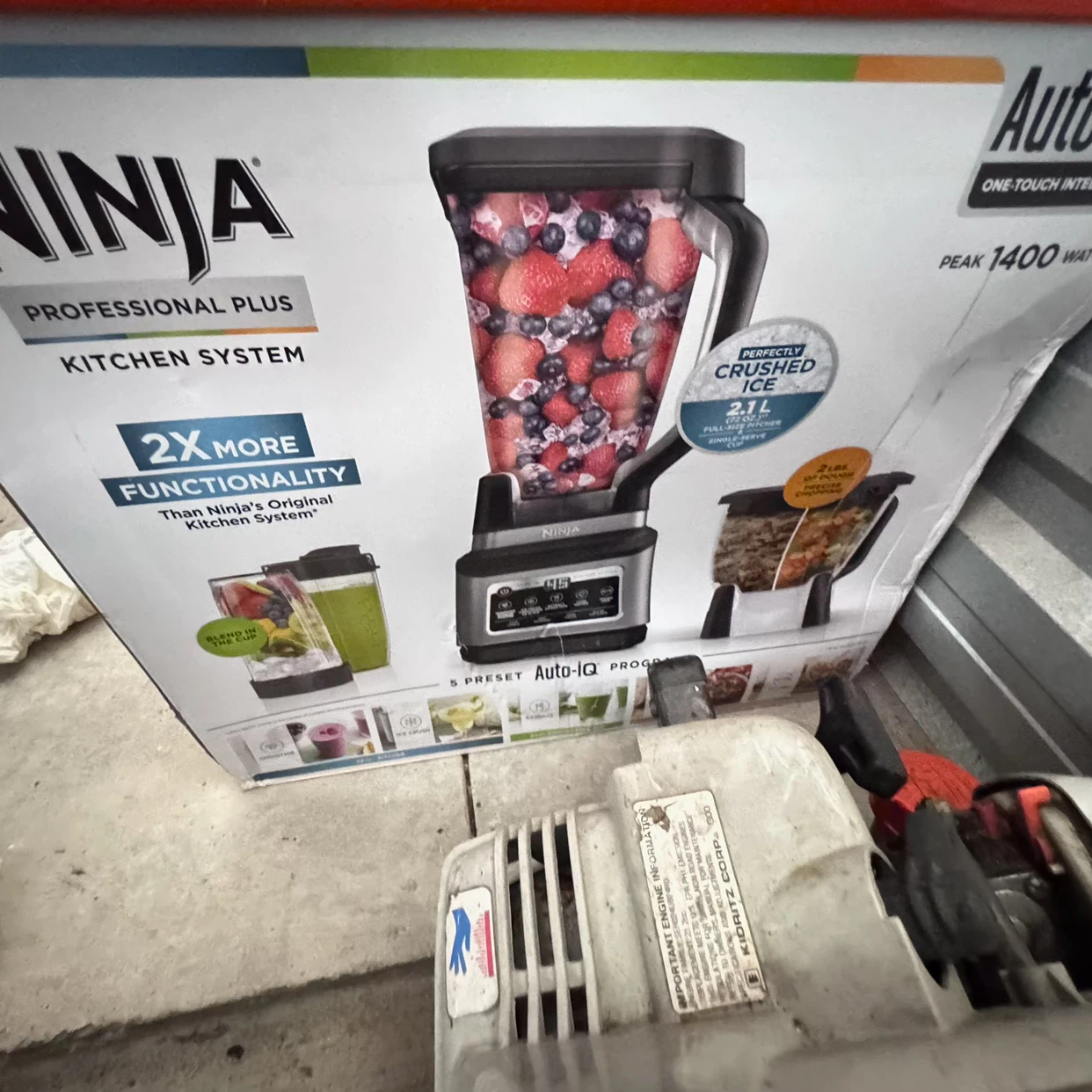 Ninja Professional Plus Kitchen System Blender - photo 2
