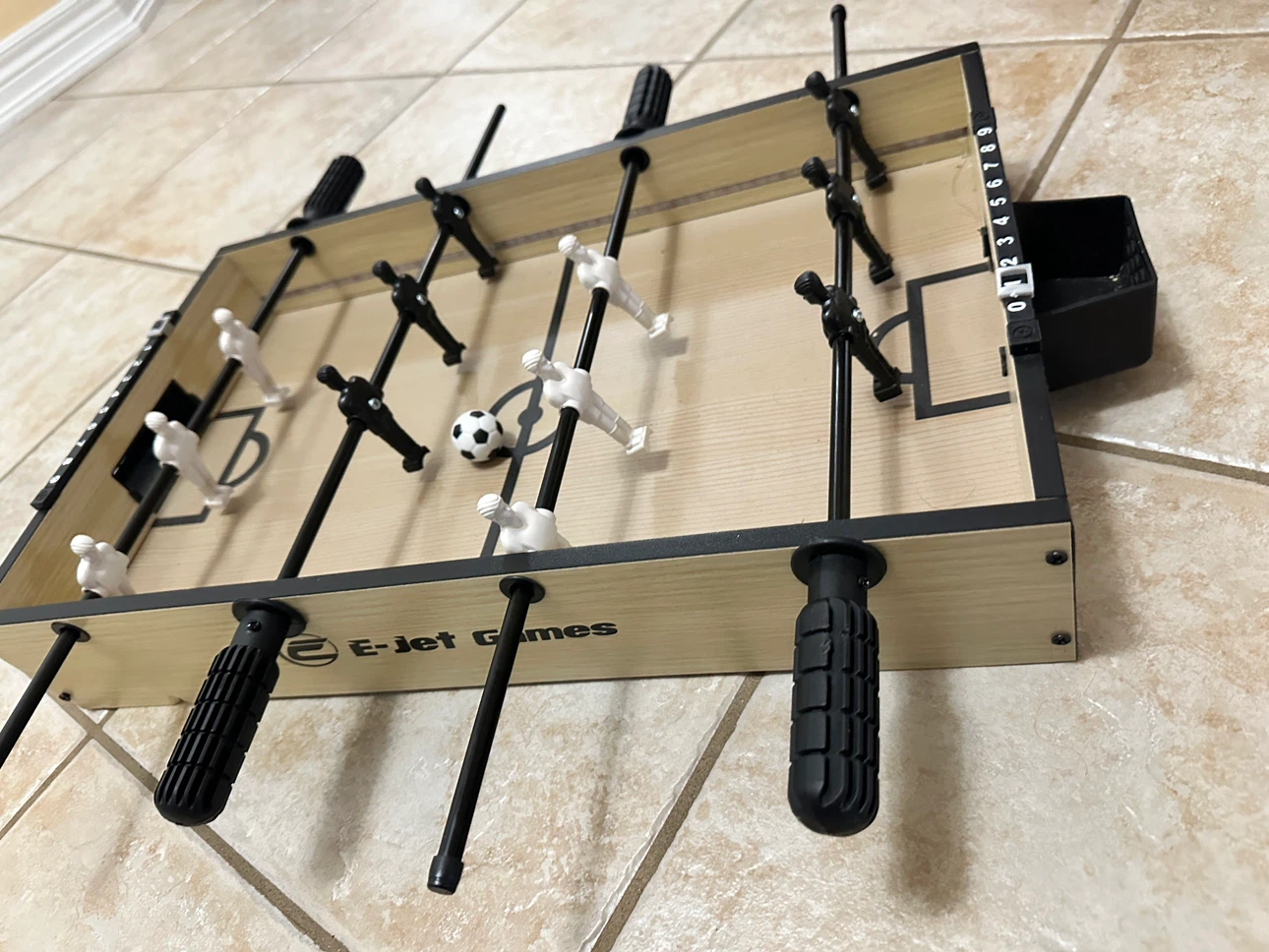 Tabletop Foosball table,survivor,monopoly, basketball - photo 2