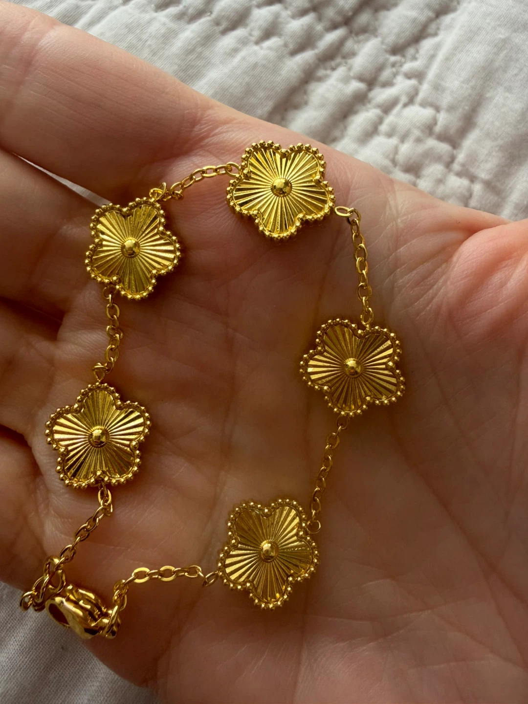 18k gold bracelet