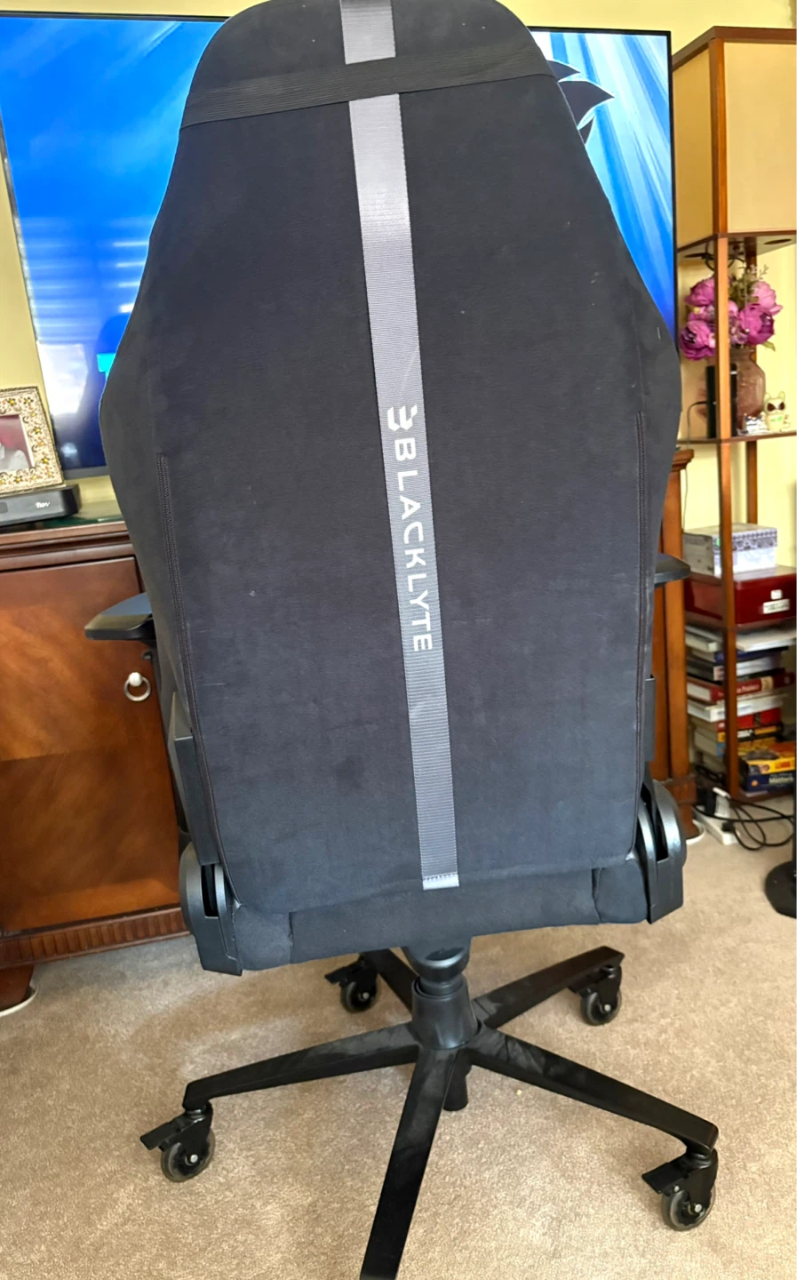 BLACKLYTE Gaming Chair - photo 2