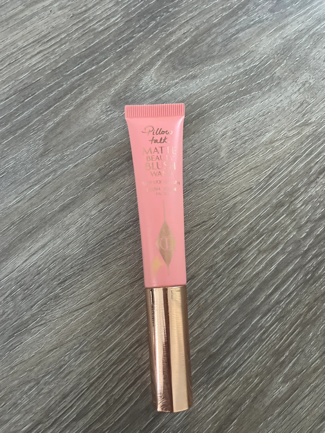 Charlotte Tilbury Matte Beauty Blush Wand Pillow Talk
