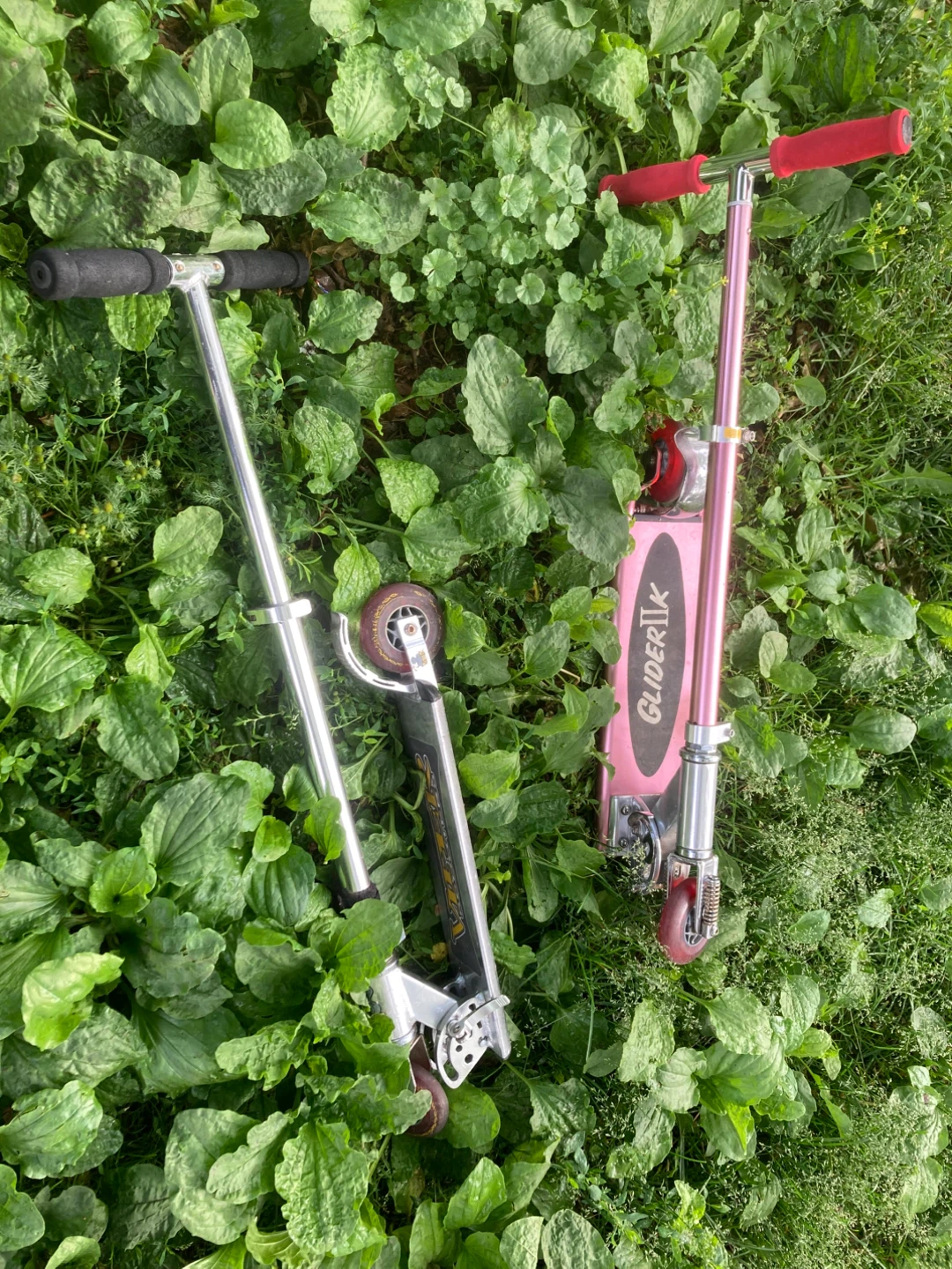 GliderIK Pink Kids Scooter and Viper black one - photo 2