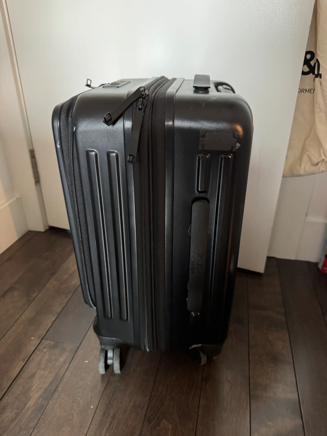 Black Carry-On Luggage - photo 2